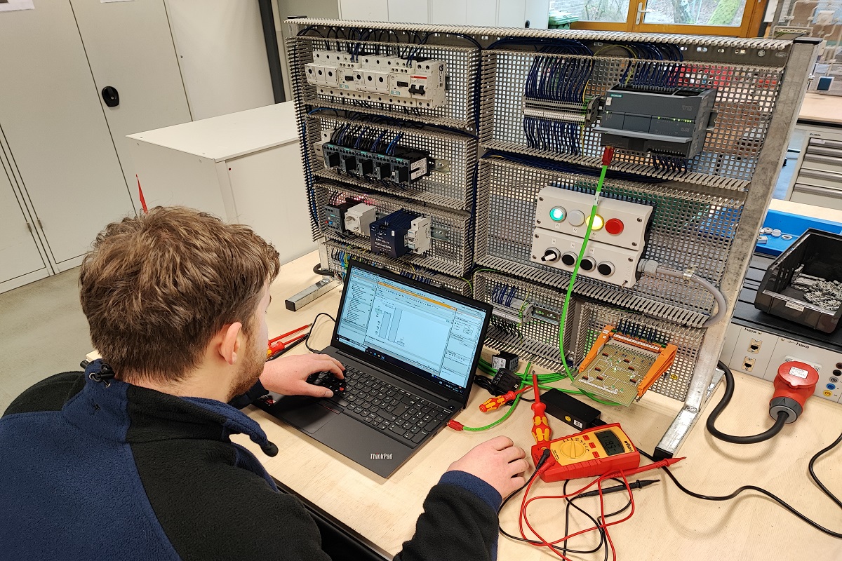 Elektroniker